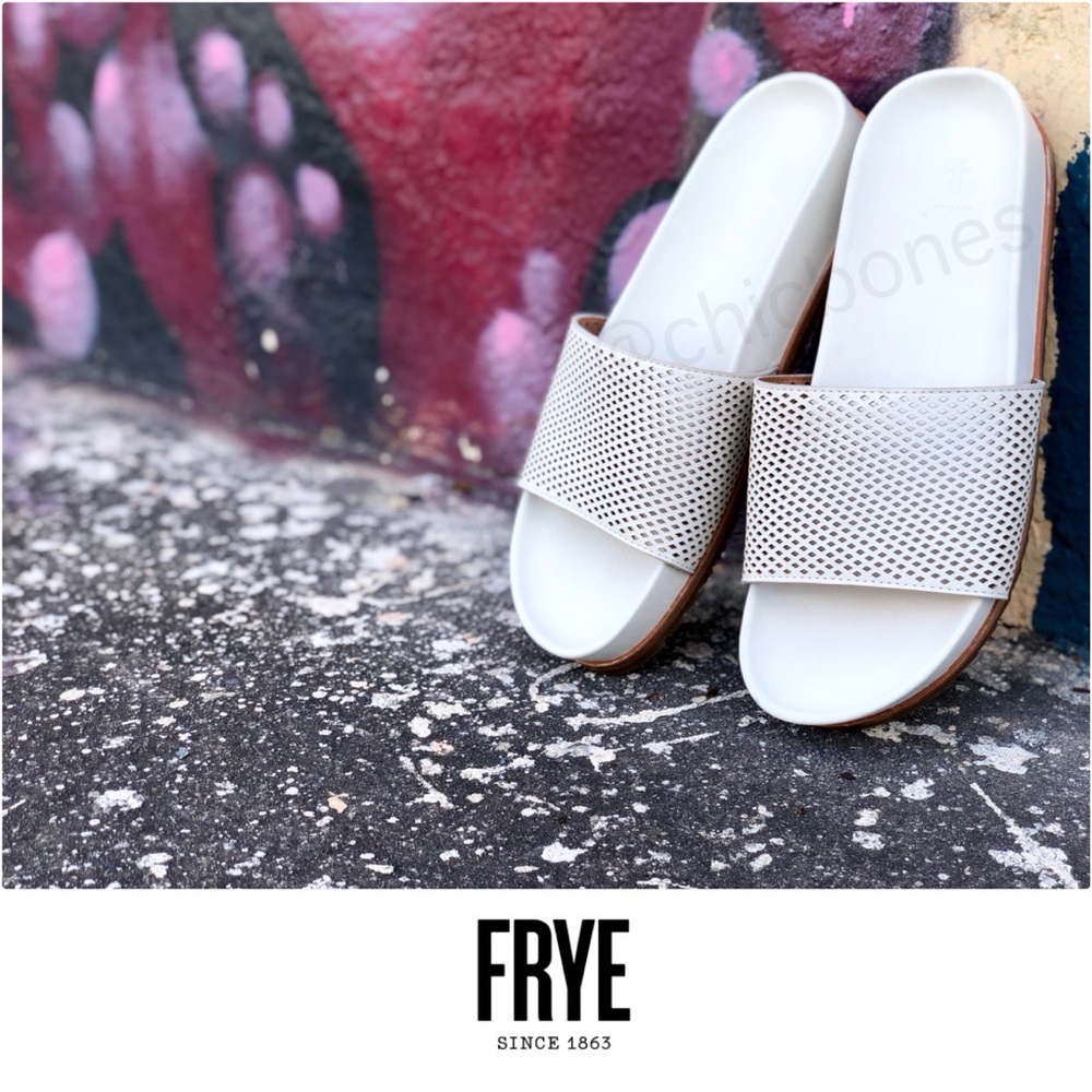 New FRYE Lily Perforated Leather Slides Size 9